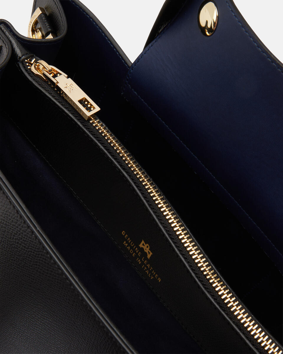 B000005481420-N-04 B000005481420-N-04