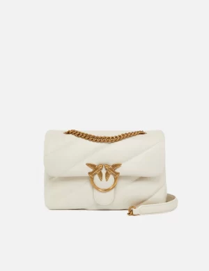 Classic Love Bag Puff in morbida nappa con maxi trapuntatura obliqua.