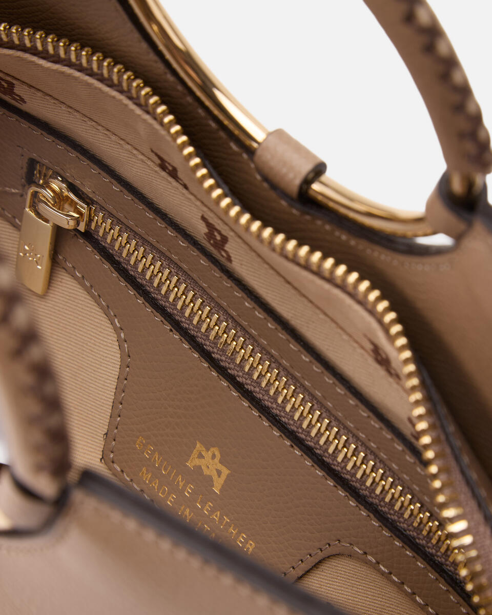 B000005567420-DES-04 B000005567420-DES-04